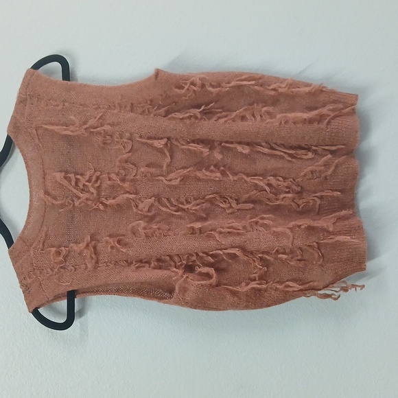 KERISMA Wool Knits Sleeveless Fringe Top. Sizde M/L NWOT - Picture 6 of 7